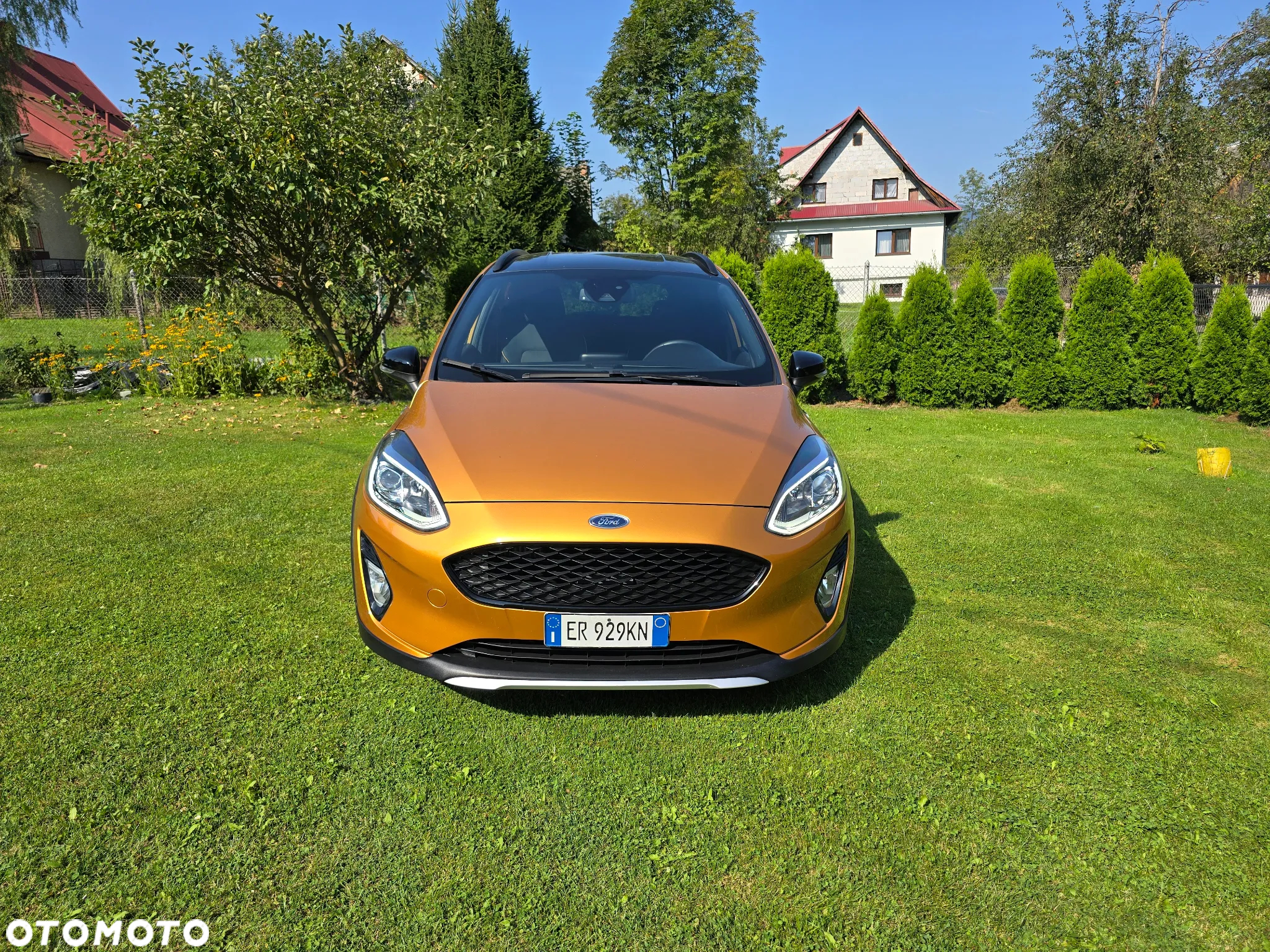 Ford Fiesta 1.5 TDCi ACTIVE - 2