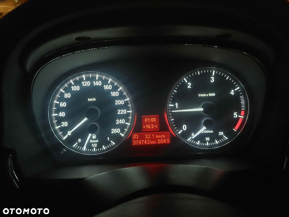 BMW Seria 3 - 26