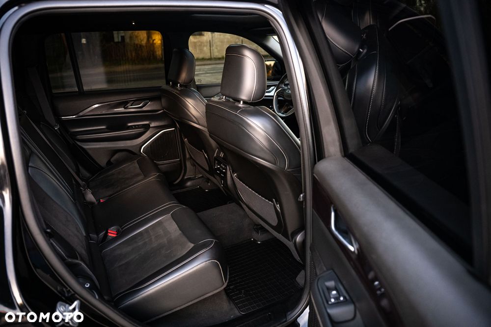 Jeep Grand Cherokee 3.6 V6 Laredo - 24