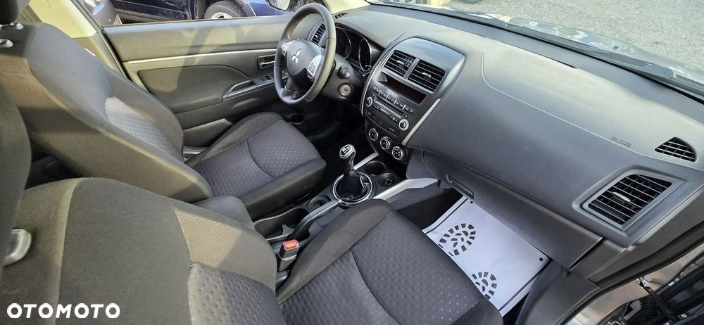 Mitsubishi ASX - 19