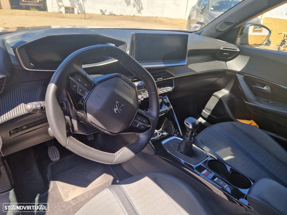 Peugeot 2008 1.2 PureTech Allure Pack - 6