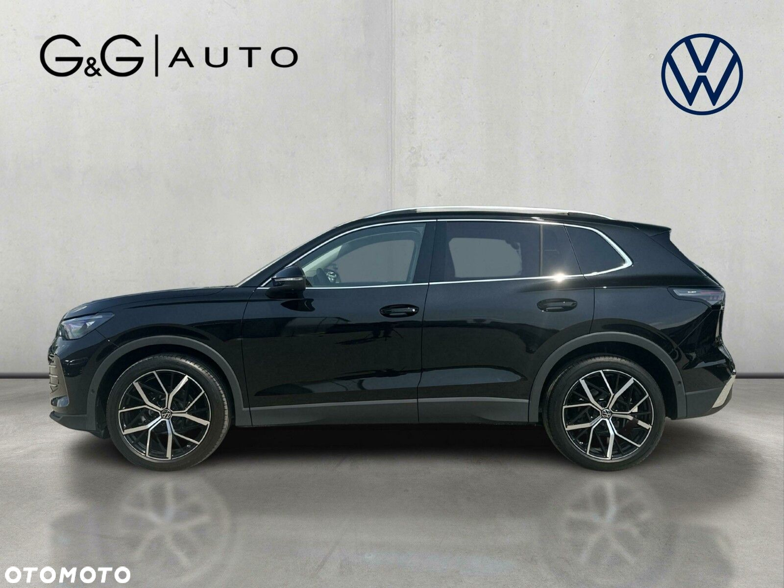 Volkswagen Tiguan - 2