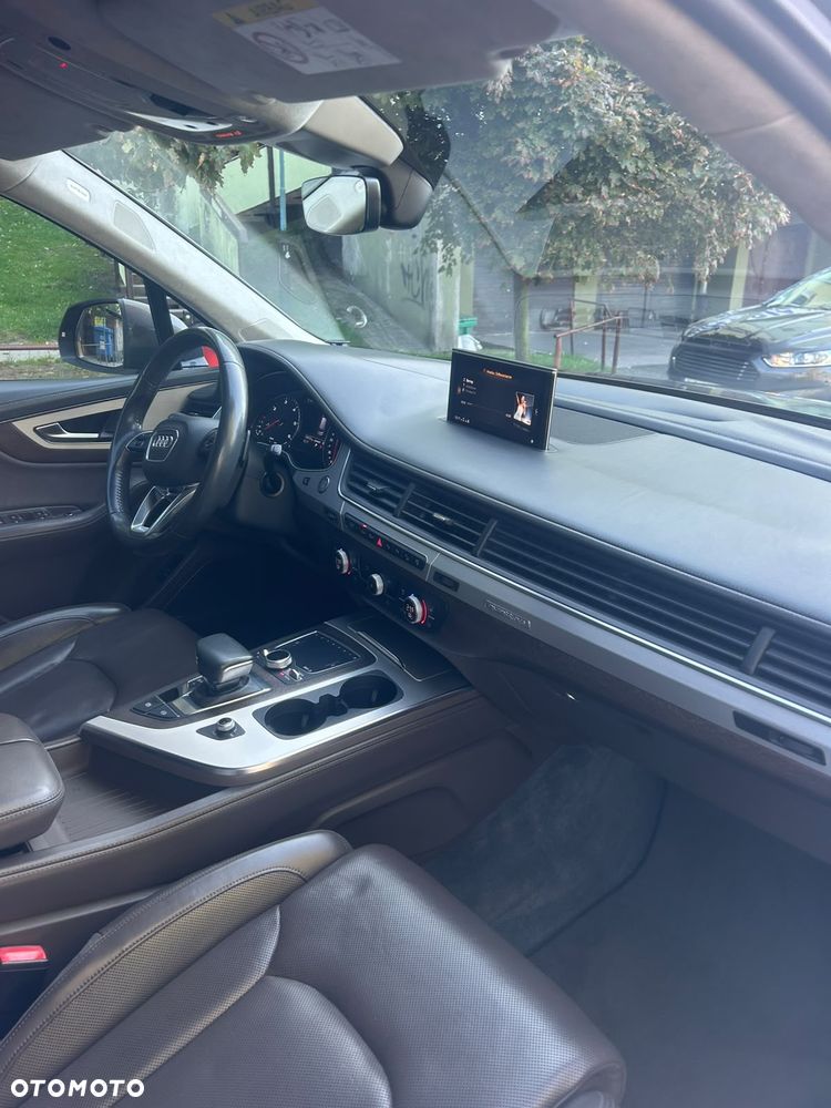 Audi Q7 - 27