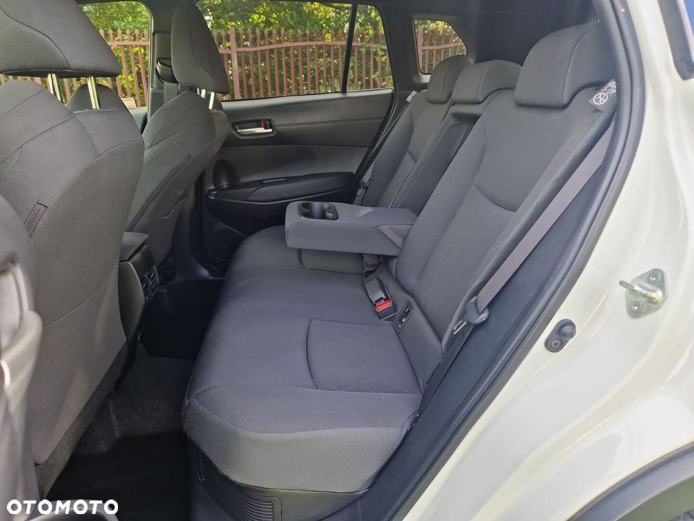Toyota Corolla Cross - 12
