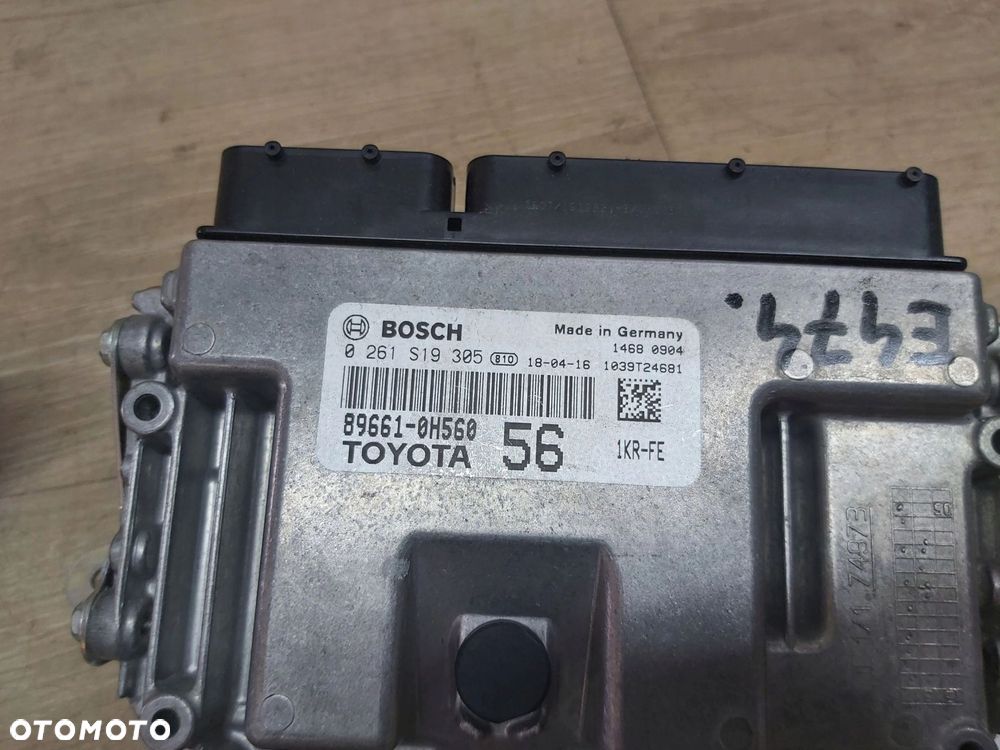 Toyota AYGO II 1,0 komputer zestaw odpalenia kluczyk 89661-0H560 - 3