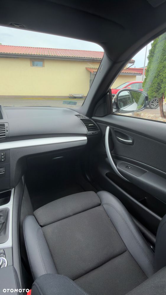 BMW Seria 1 120d - 17