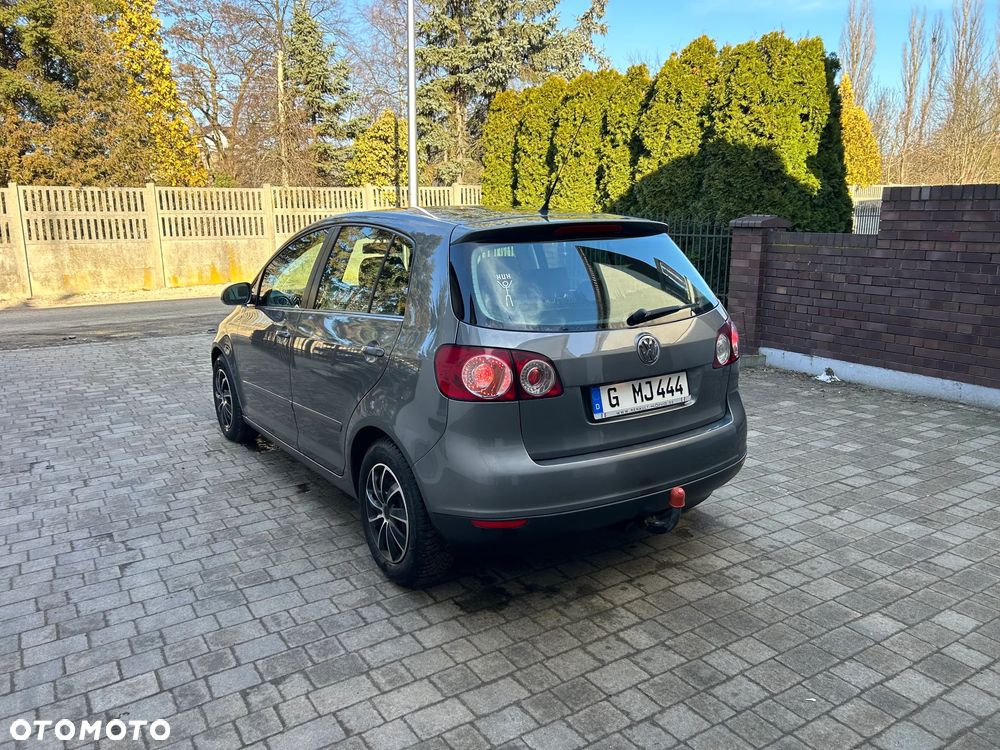 Volkswagen Golf Plus 2.0 FSI Comfortline - 2