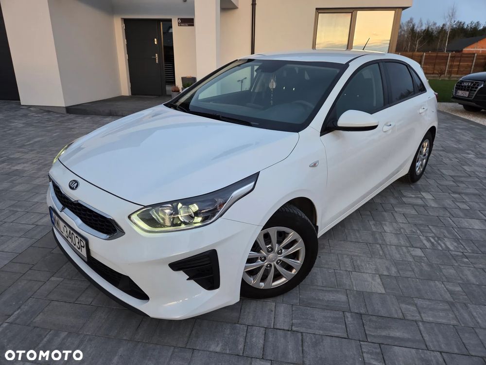 Kia Ceed 1.6 CRDi SCR M - 19