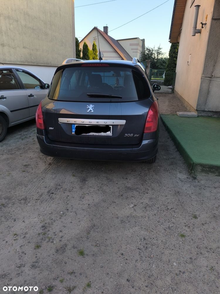 Peugeot 308 - 4