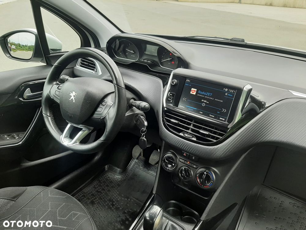 Peugeot 2008 1.5 BlueHDi Active S&S - 26