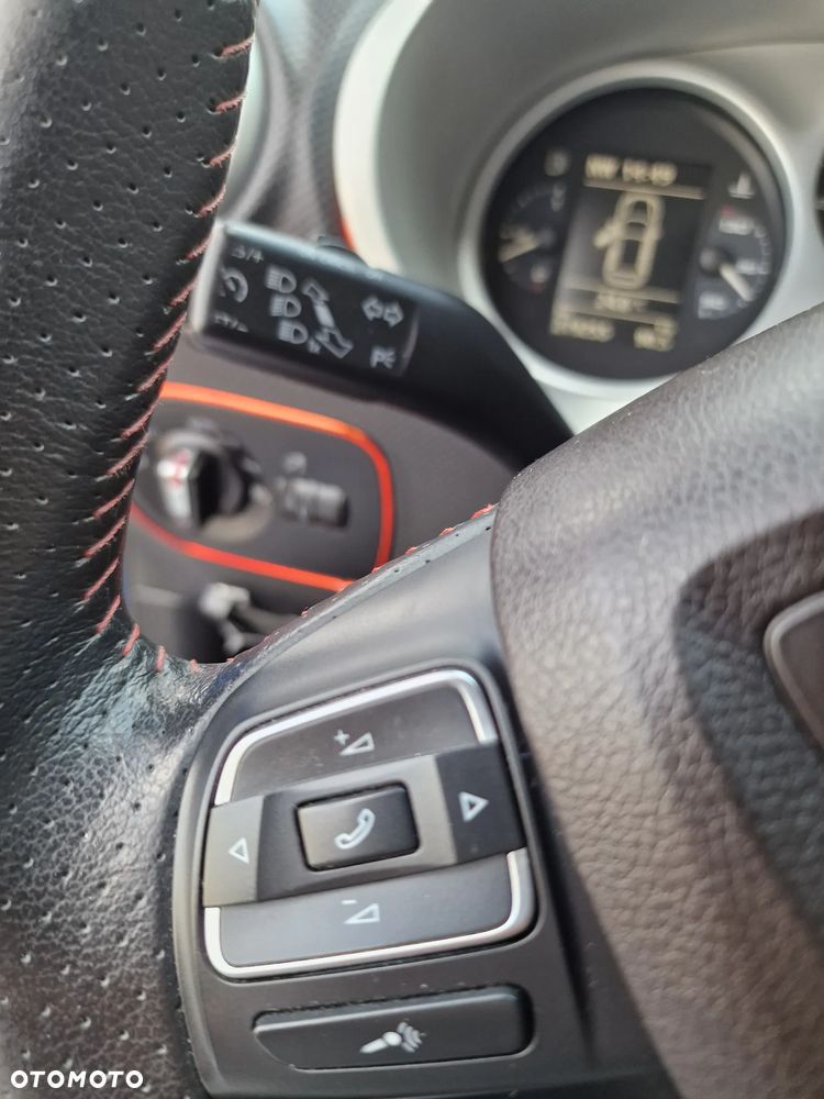Seat Leon 2.0 TDI DPF FR Limited - 28