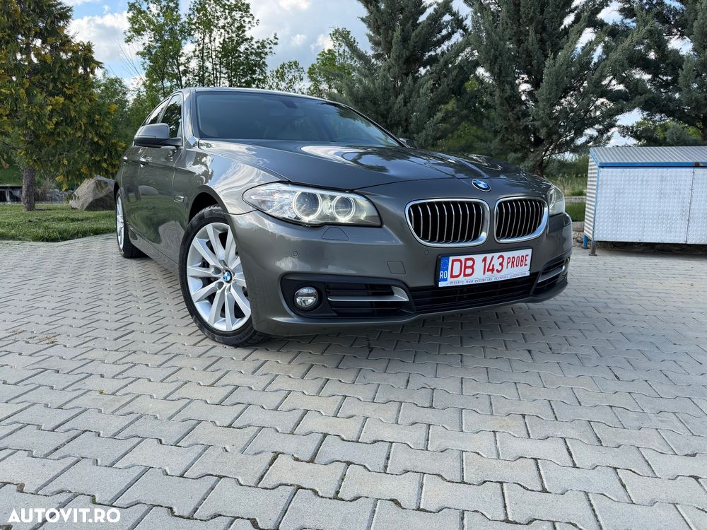 BMW Seria 5 520d Aut. - 33