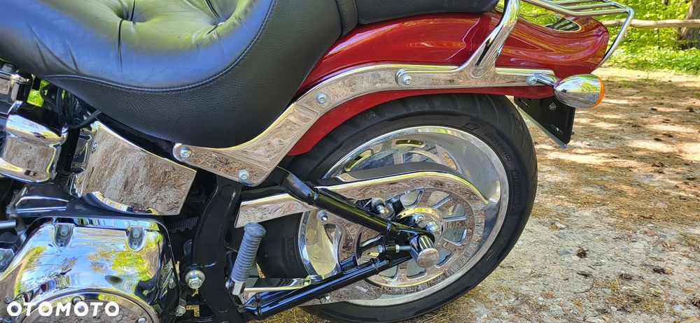 Harley-Davidson Softail Custom - 9