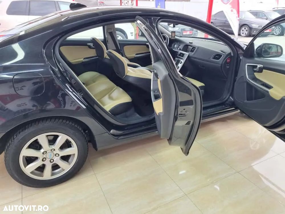 Volvo S60 - 26