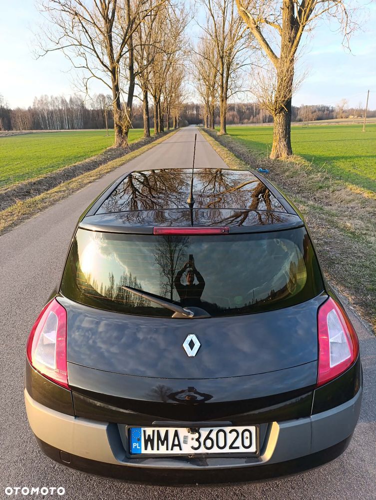 Renault Megane 1.6 Confort Dynamique - 8