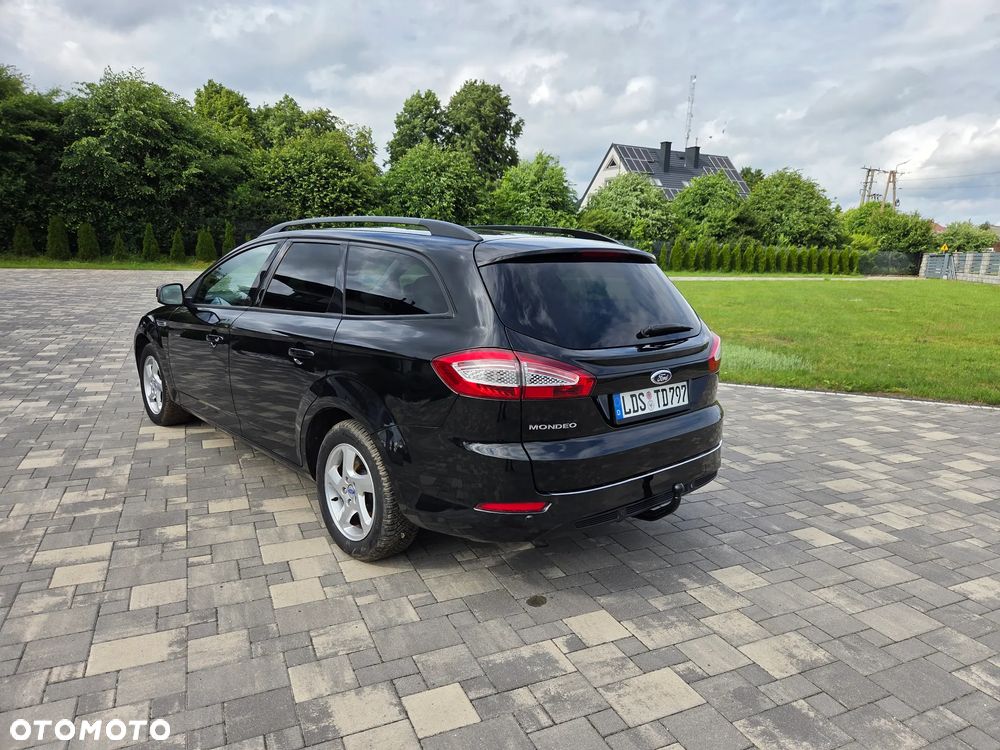 Ford Mondeo 2.0 Viva Titanium - 12