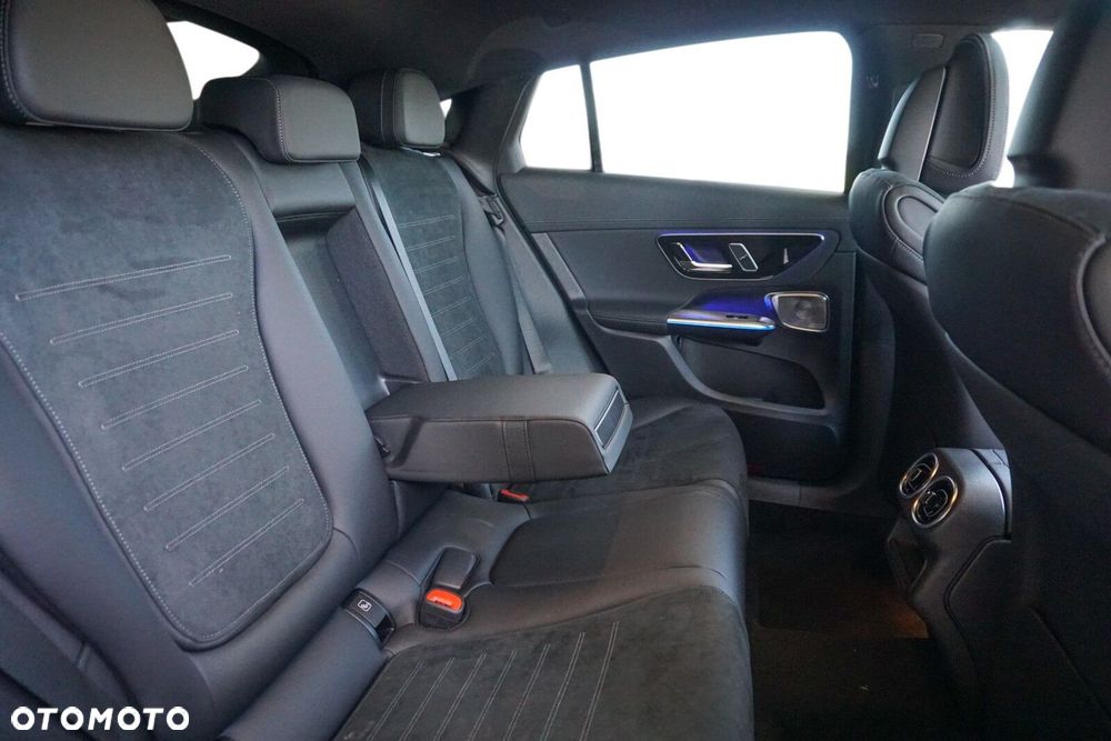 Mercedes-Benz GLC 300 mHEV 4-Matic AMG Line - 18
