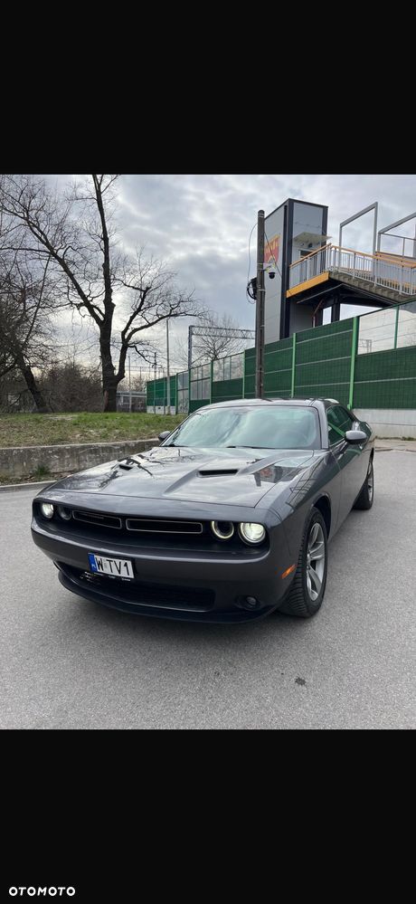 Dodge Challenger - 3