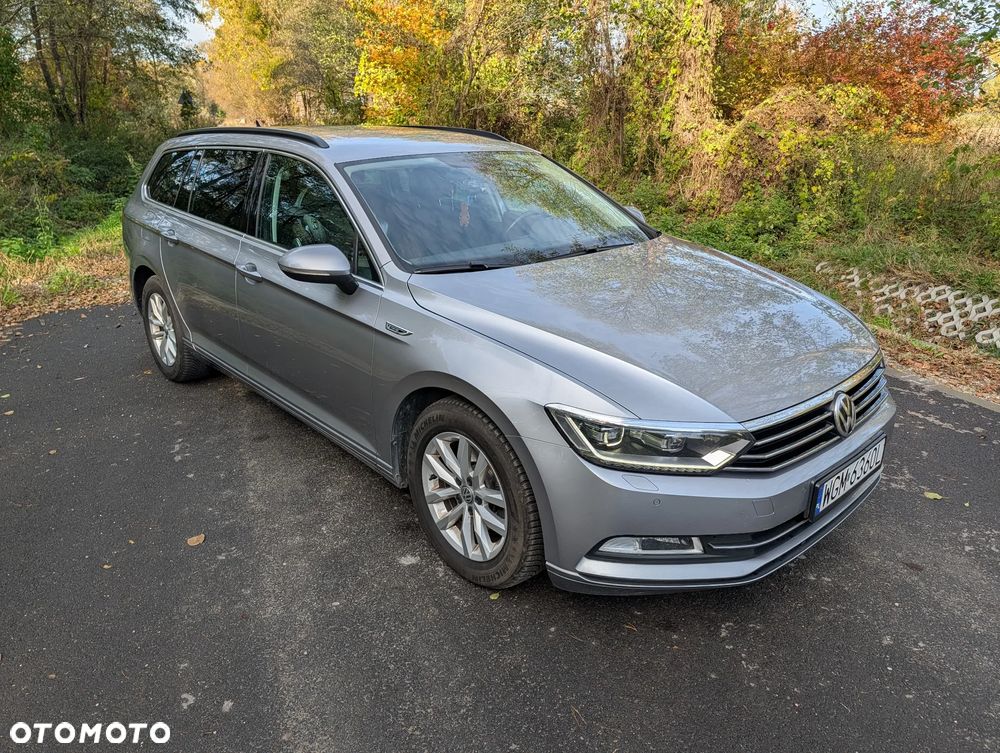 Volkswagen Passat Variant 1.6 TDI (BlueMotion Technology) DSG Comfortline - 39