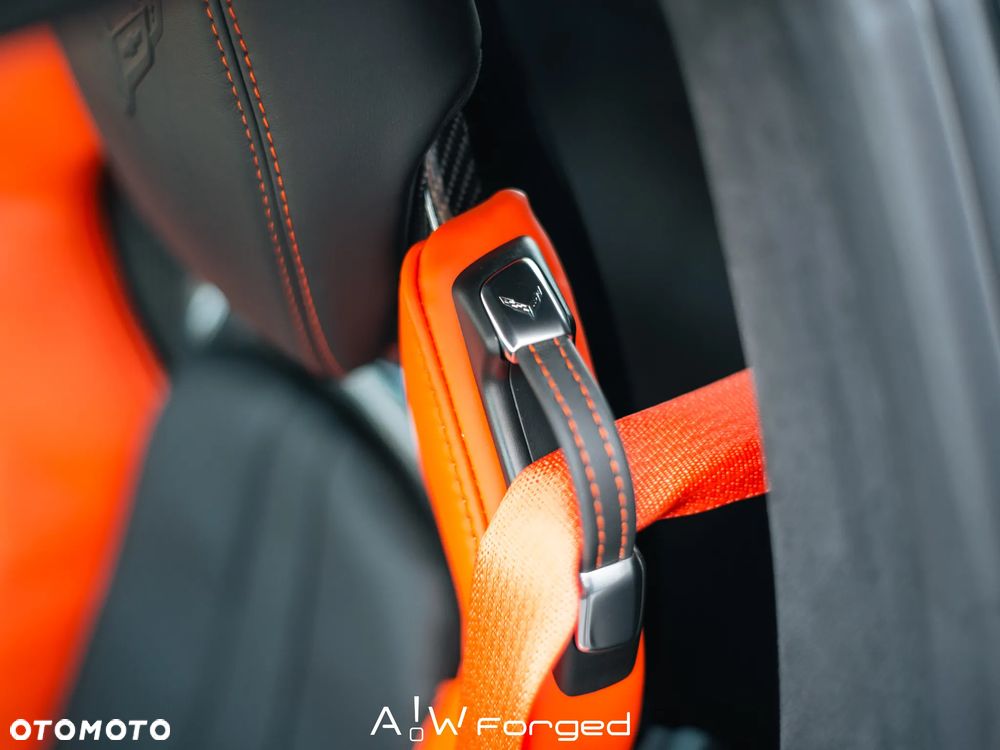 Chevrolet Corvette - 27