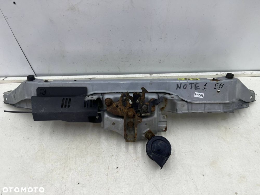 Pas przedni Nissan Note I E11 06-12r. wzmocnienie górne pasa maski oryginalne zamek - 1