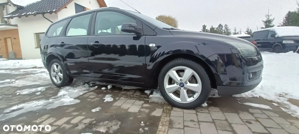 Ford Focus 1.6 Comfort - 10