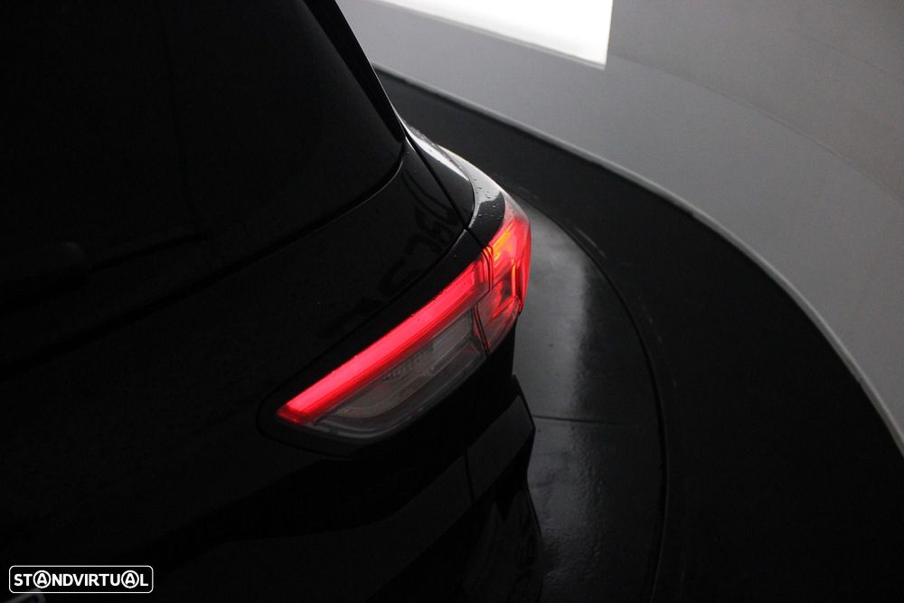 Ford Kuga 1.5 EcoBoost ST-Line - 42