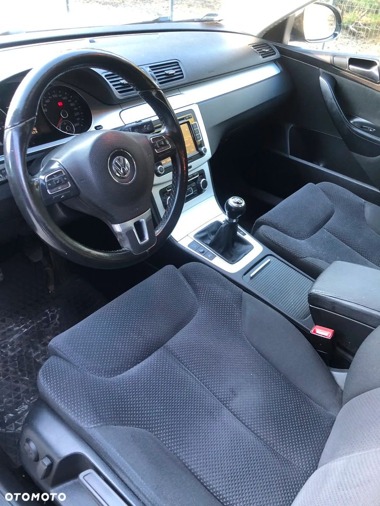 Volkswagen Passat 2.0 TDI 4Mot Comfortline - 6