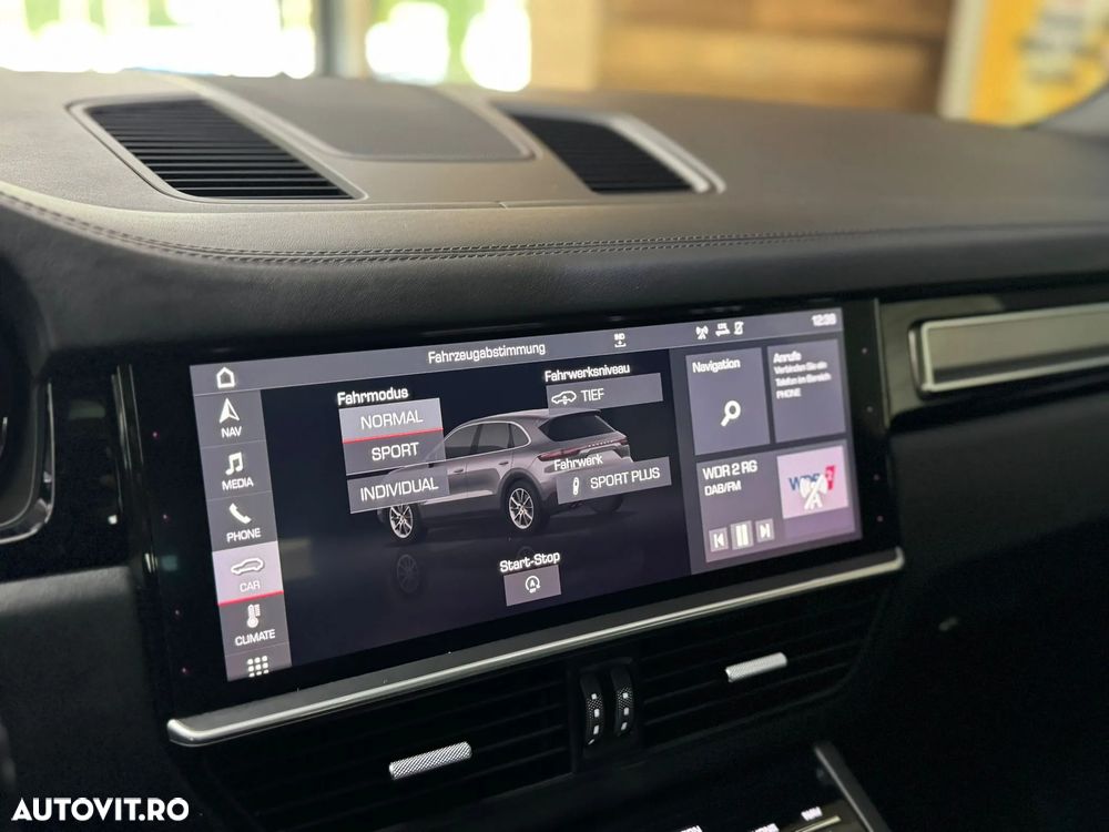 Porsche Cayenne Standard - 15