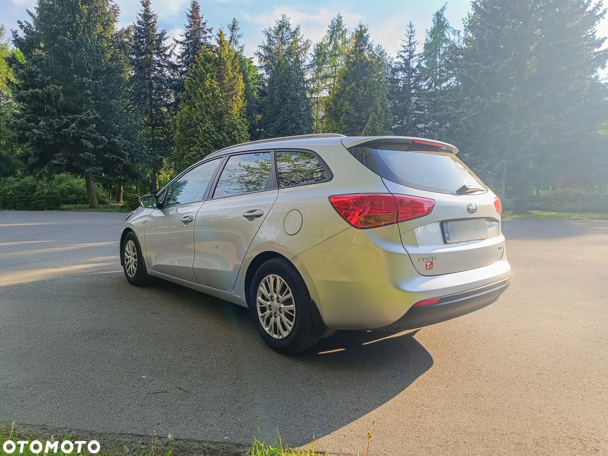 Kia Ceed Cee'd 1.4 CRDi S - 8
