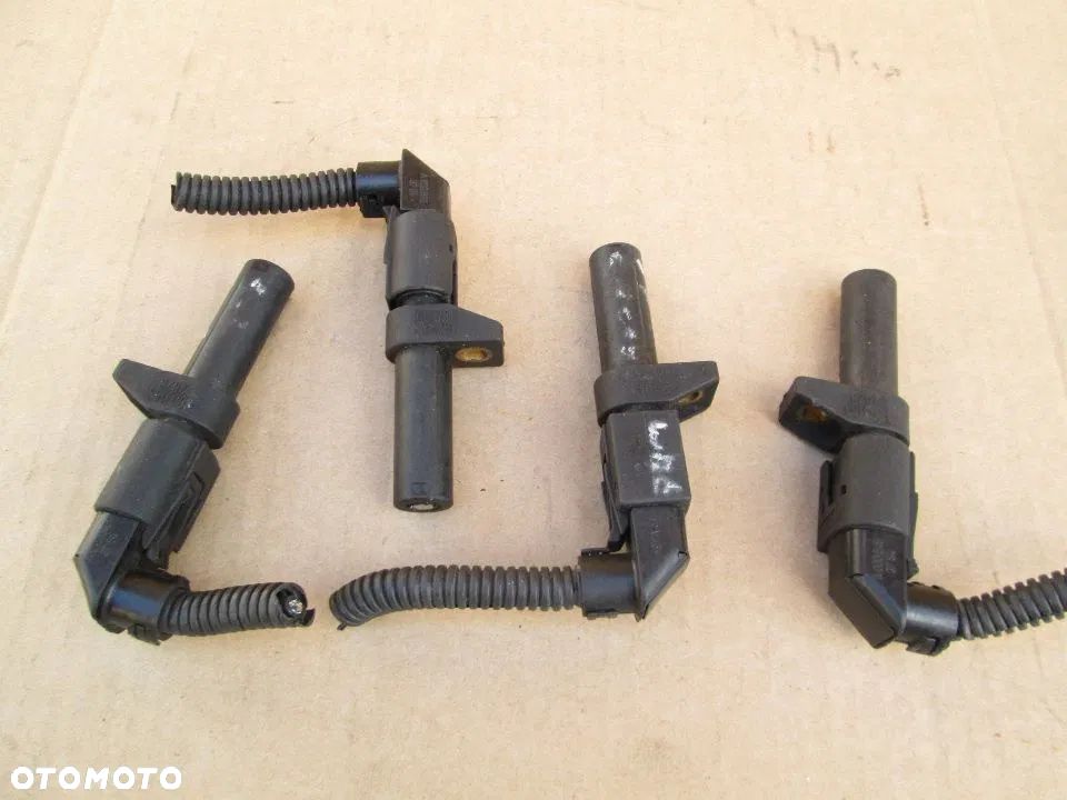 CZUJNIK POŁOŻENIA WAŁU KORBOWODOWEGO Chrysler pt cruiser mercedes 2.2 crd cdi - 2