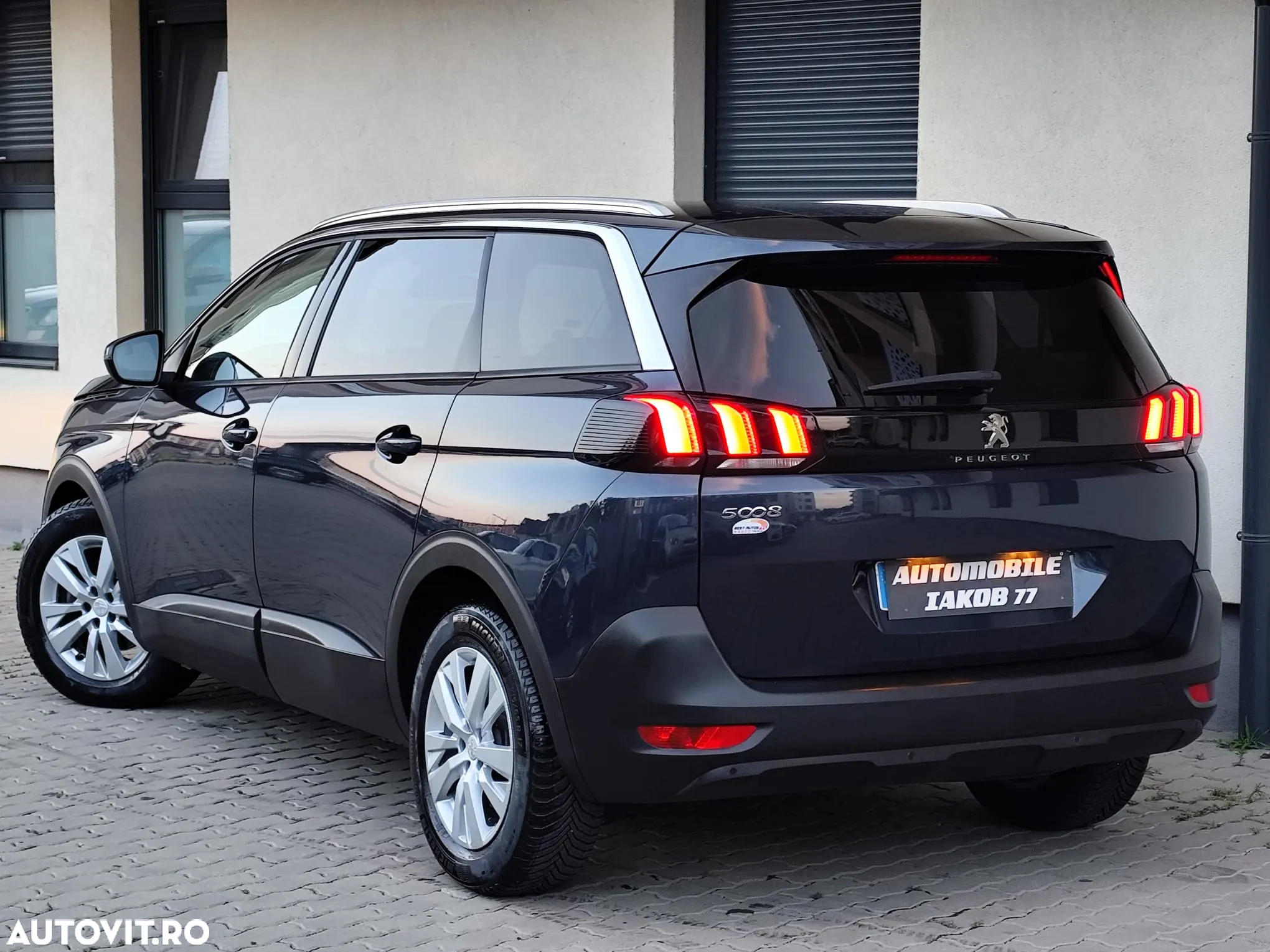 Peugeot 5008 - 4
