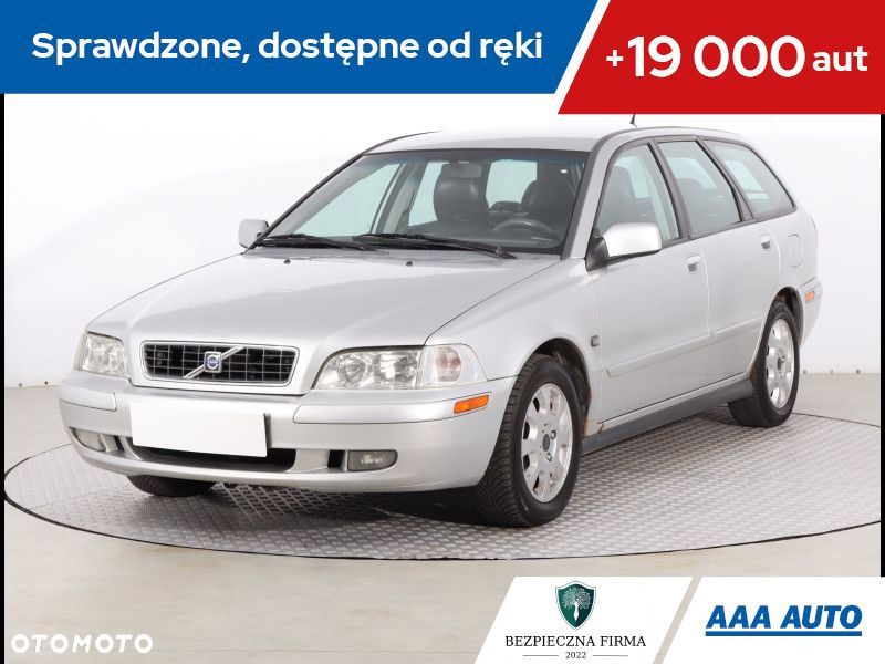 Volvo V40 - 1