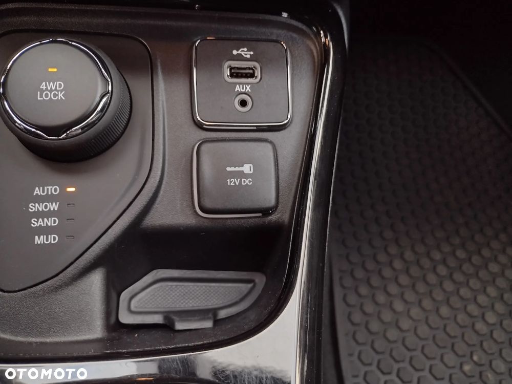 Jeep Compass 1.4 TMair Limited 4WD S&S - 11