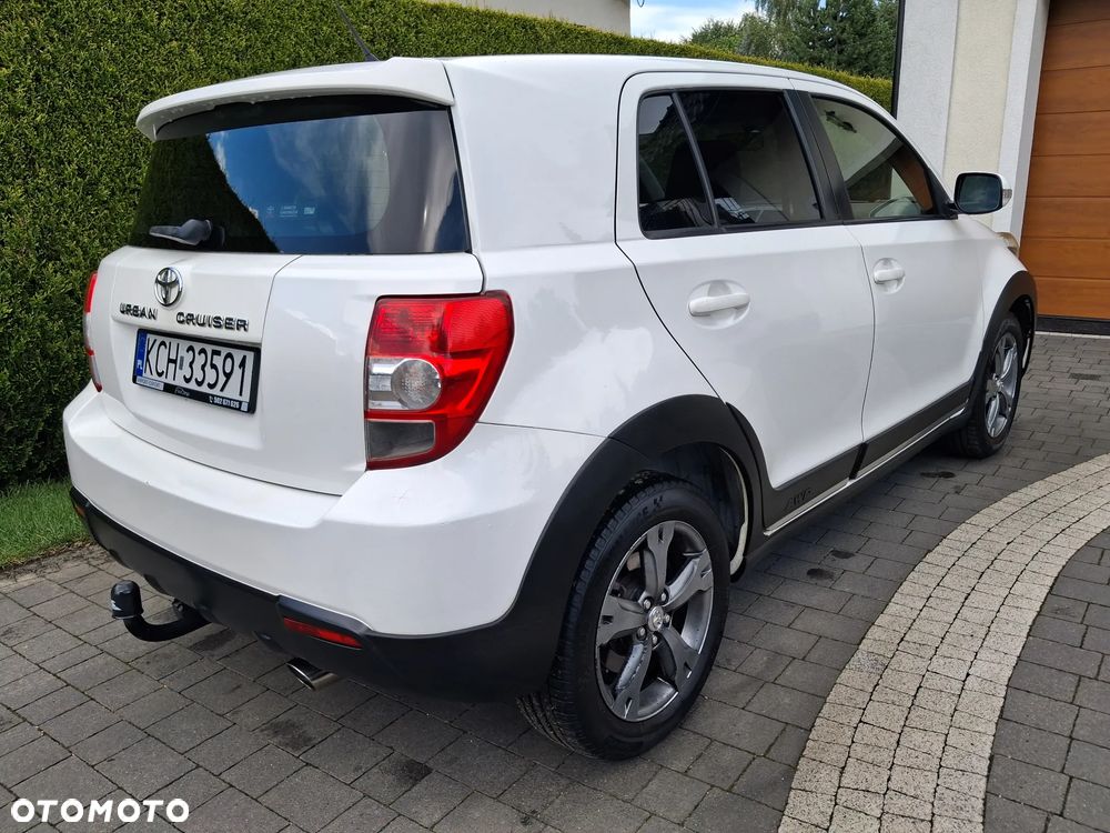 Toyota Urban Cruiser 1.4 D-4D Sol 4x4 EU5 - 14