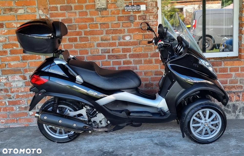 Piaggio MP-3 - 3