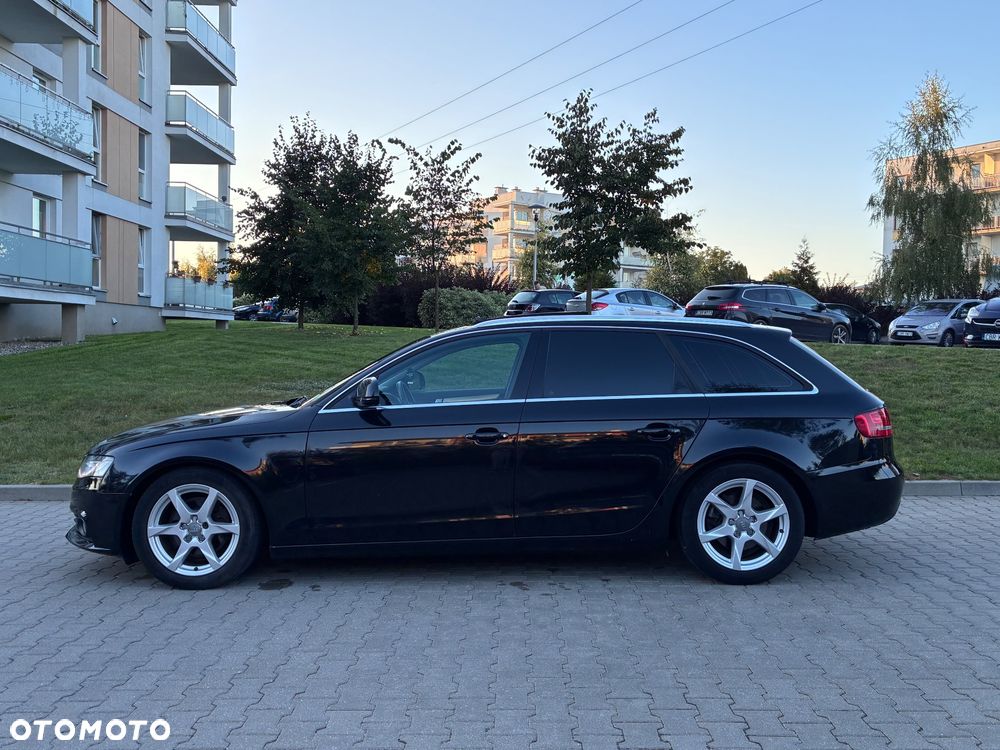 Audi A4 Avant 2.0 TDI DPF Attraction - 13