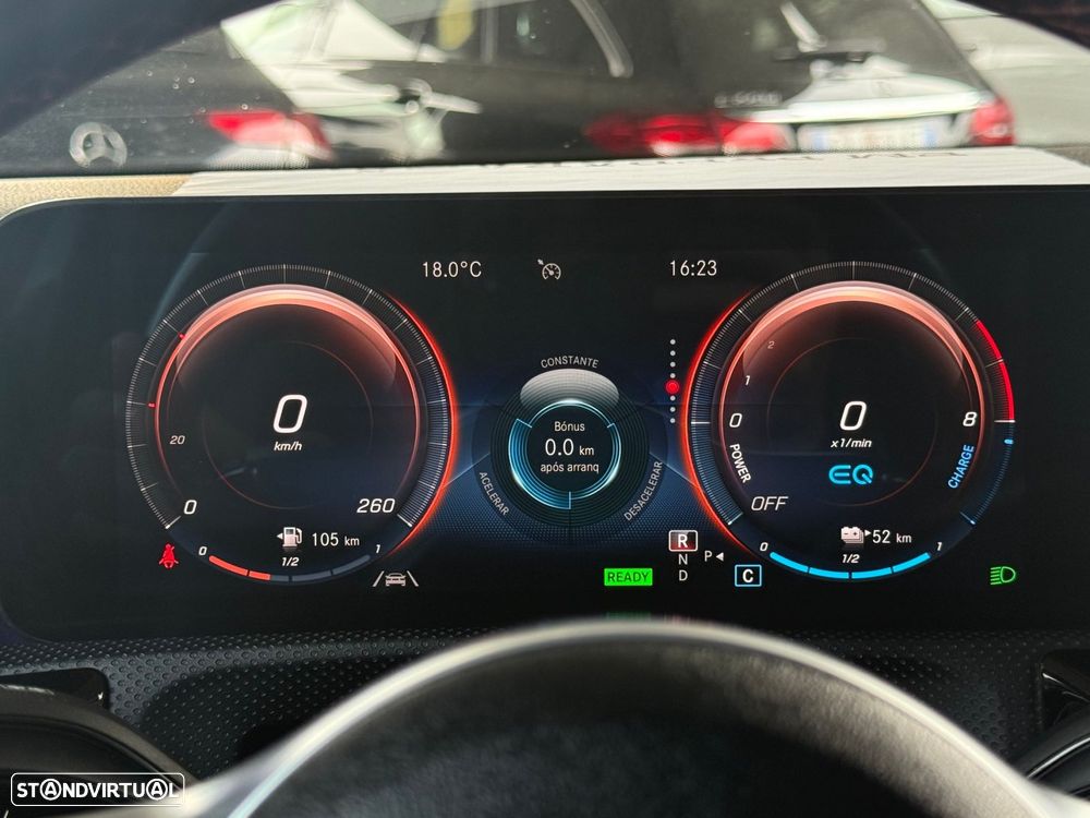 Mercedes-Benz A 250 e AMG Line - 58