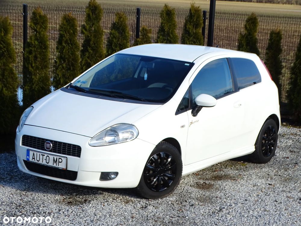Fiat Grande Punto - 13