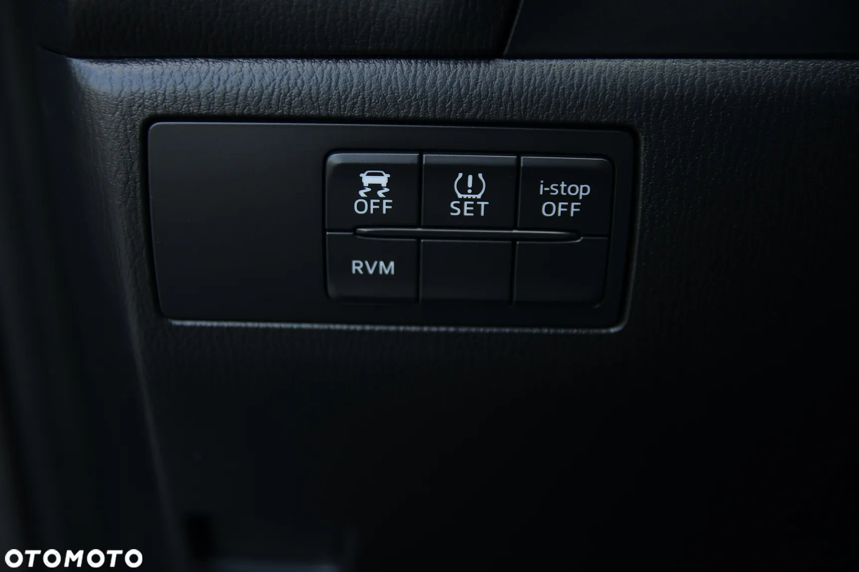 Mazda 3 SKYACTIV-G 120 Urban Limited - 35