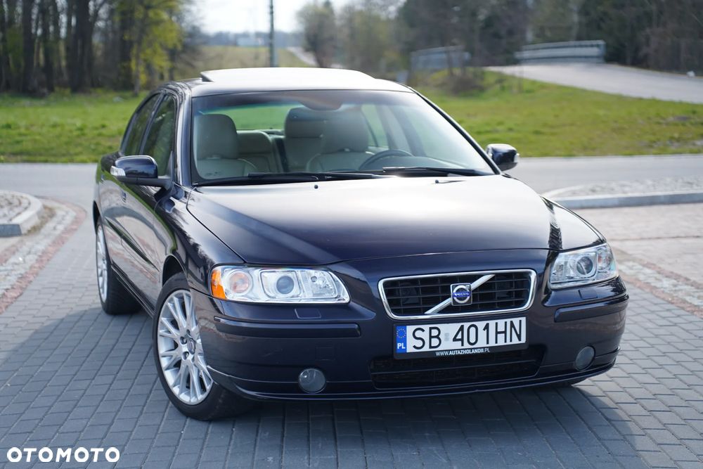 Volvo S60 2.4 Summum - 2