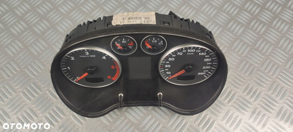 8P0920900K licznik zegary prędkościomierz AUDI A3 8P 1,9 TDI EUROPA - 7
