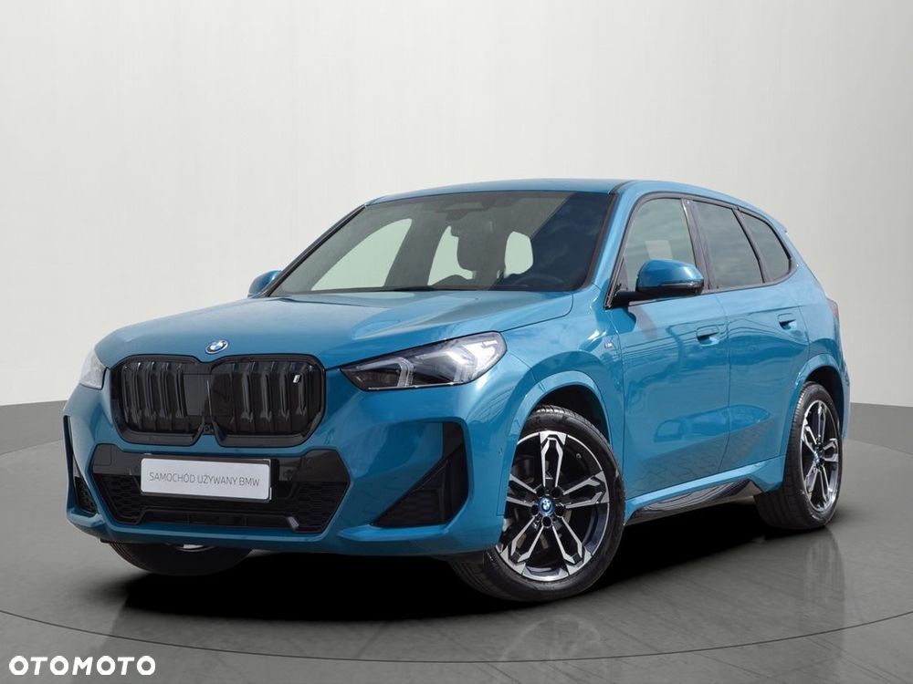 BMW iX1 xDrive30 66.5kWh M Sport - 1