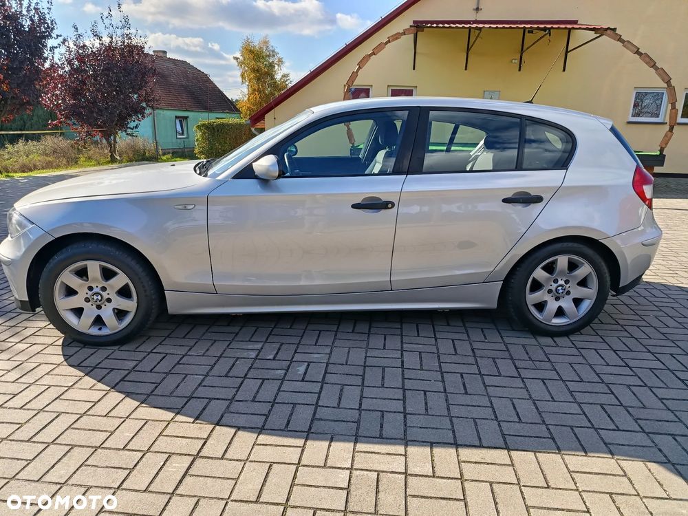 BMW Seria 1 116i - 3