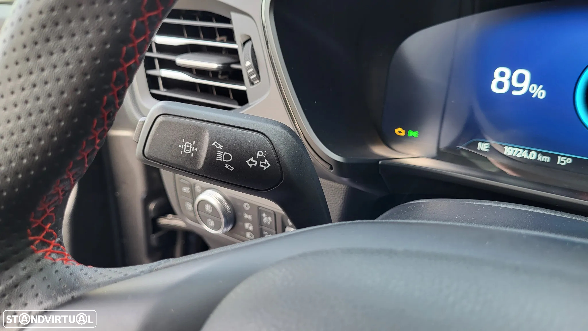 Ford Kuga 2.5 PHEV ST-Line X - 11