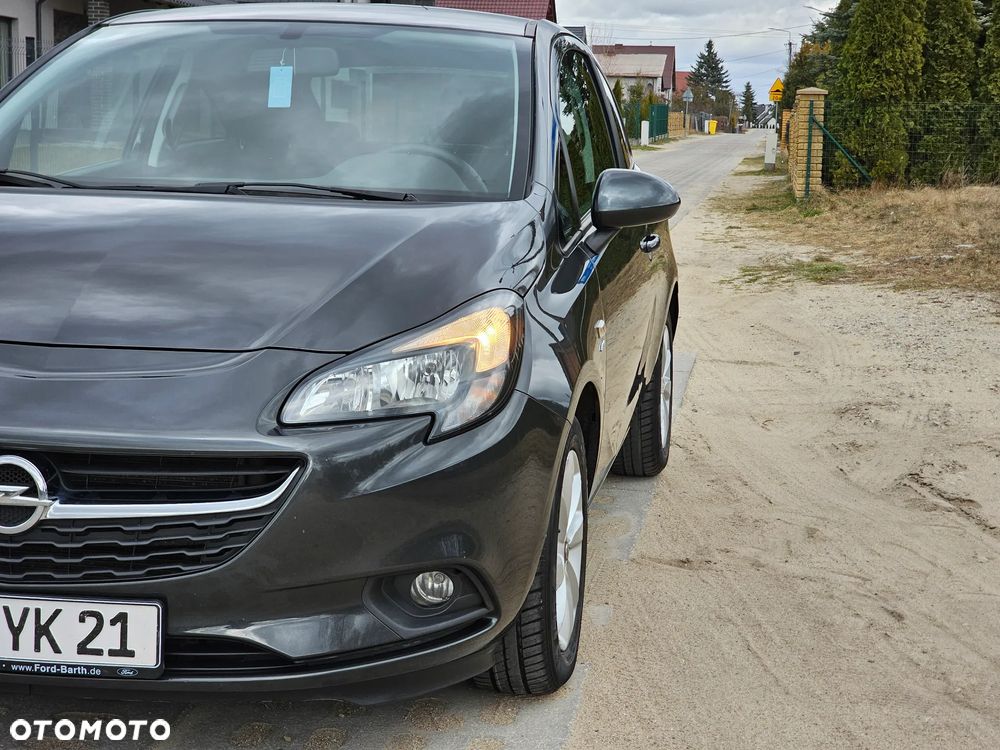 Opel Corsa 1.2 16V Cosmo - 11