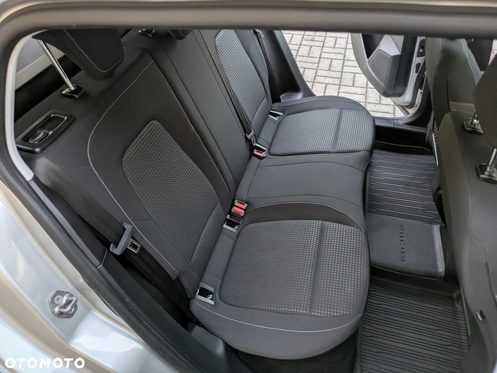 Ford Focus 1.5 EcoBlue Start-Stopp-System COOL&CONNECT DESIGN - 23