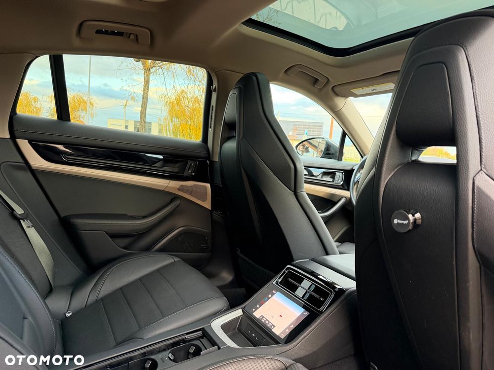 Porsche Panamera - 9