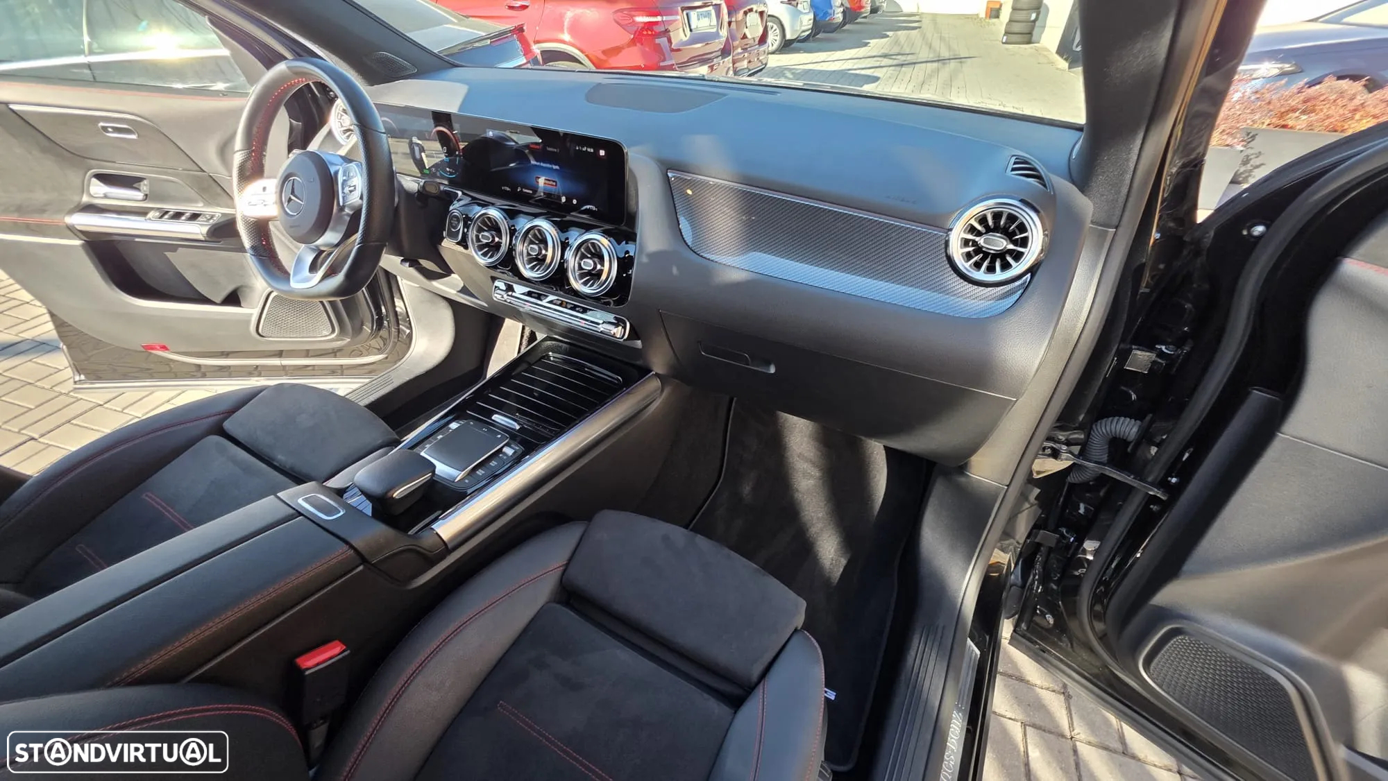 Mercedes-Benz GLA 250 e AMG Line - 19