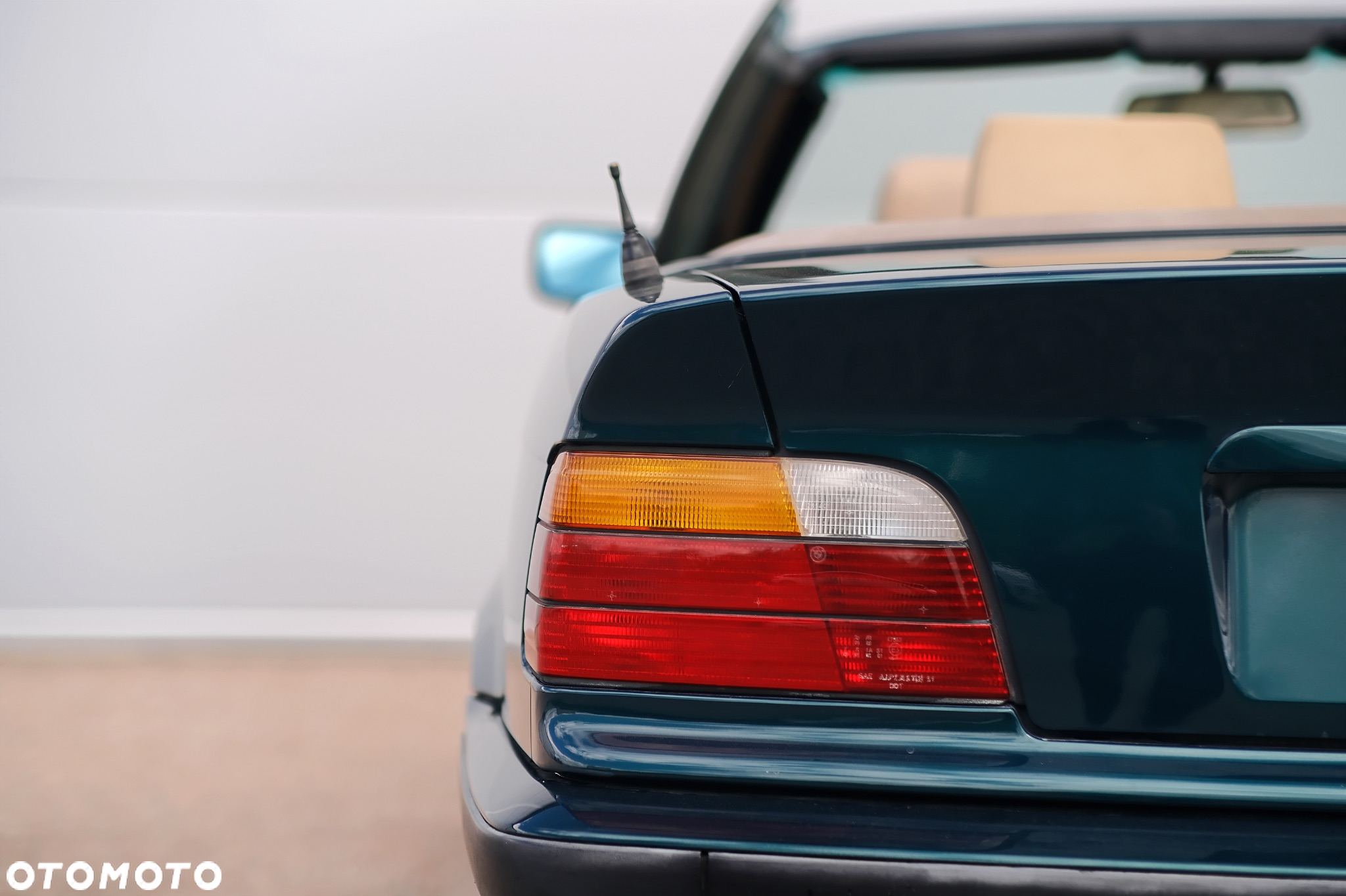 BMW Seria 3 325i - 14